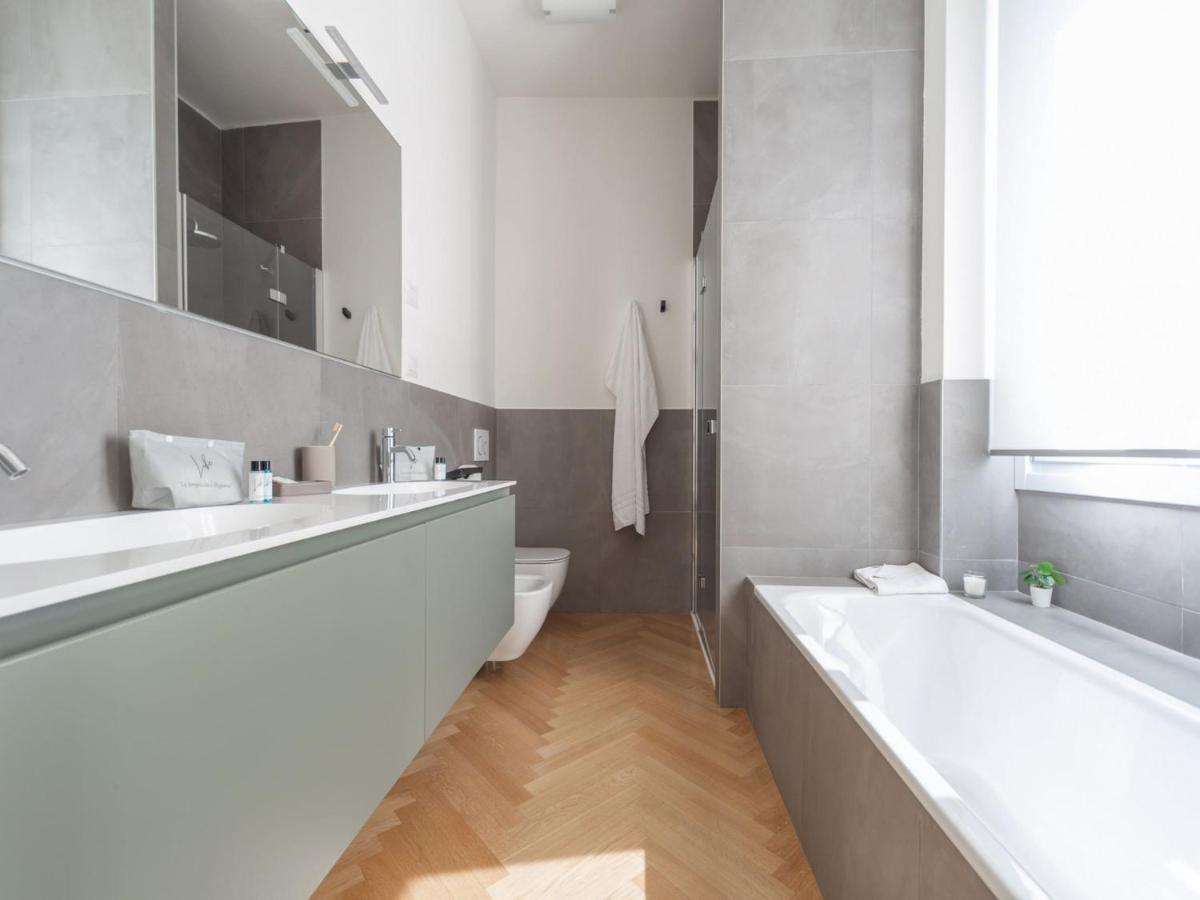 The Best Rent - Spacious Three-Bedroom Apartment With Terrace Milano Dış mekan fotoğraf