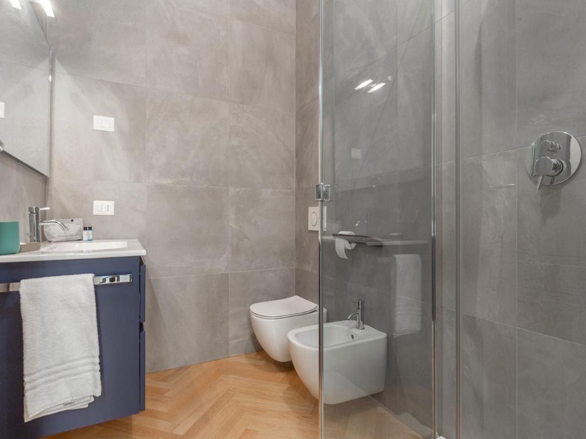 The Best Rent - Spacious Three-Bedroom Apartment With Terrace Milano Dış mekan fotoğraf